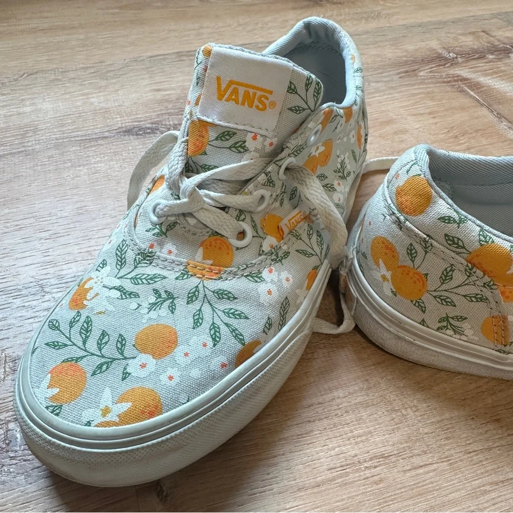 Vans Orange Blossom Floral Canvas Low-Top Sneakers - Picture 3 of 8